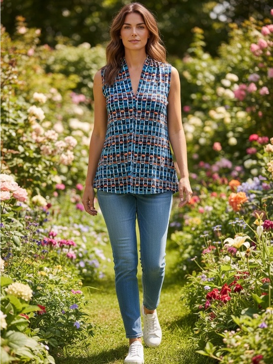 Philosophy Tops - Philosophy Republic Clothing Women's Geometric Print Sleeveless Hi-Low Blouse.